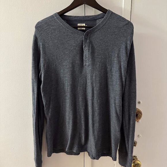 Faherty Cloud Henley (Men's) - Size: Medium - Picture 1 of 3